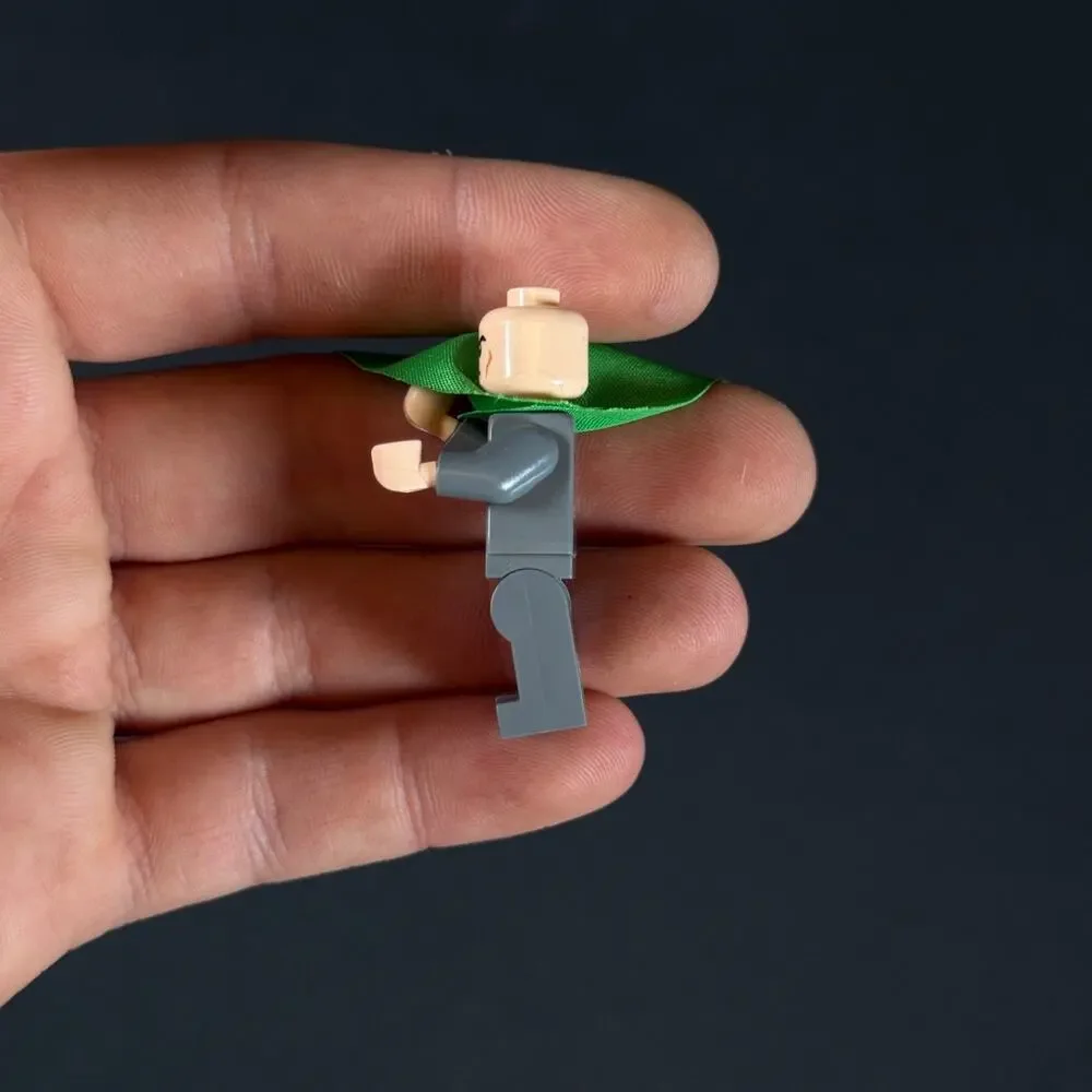 LEGO Loki Minifigure Marvel Super Heroes Avengers Juniors